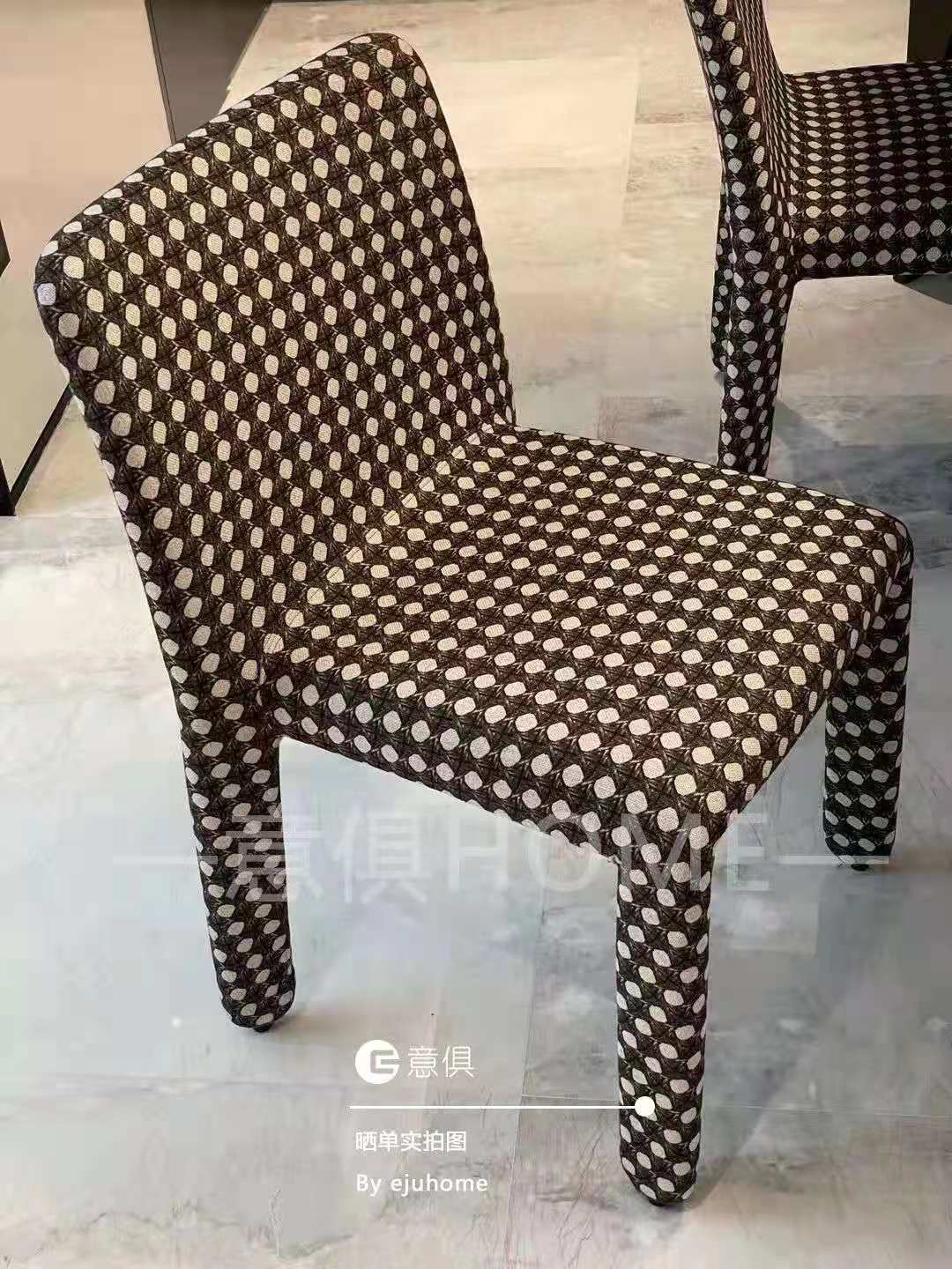 1621493752872704.jpg