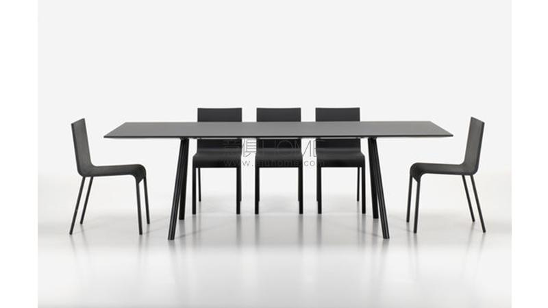A-Table 桌子