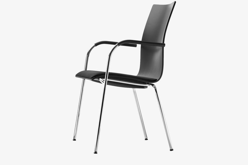 S 168 SPF CHAIR 休闲椅