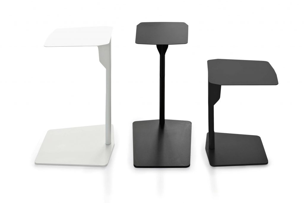 FREZZAMetal Table – lounge table茶几